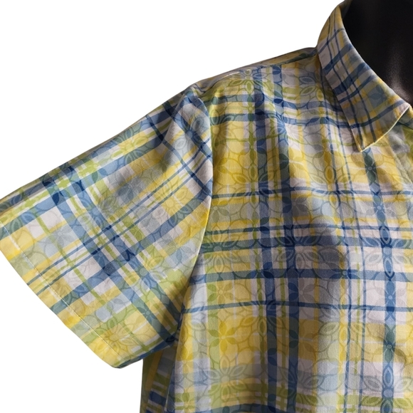 Alfred Dunner Blouse Womens Multicolor Plaid Floral Button Up Shortsleeve Sz 16P - Picture 4 of 8